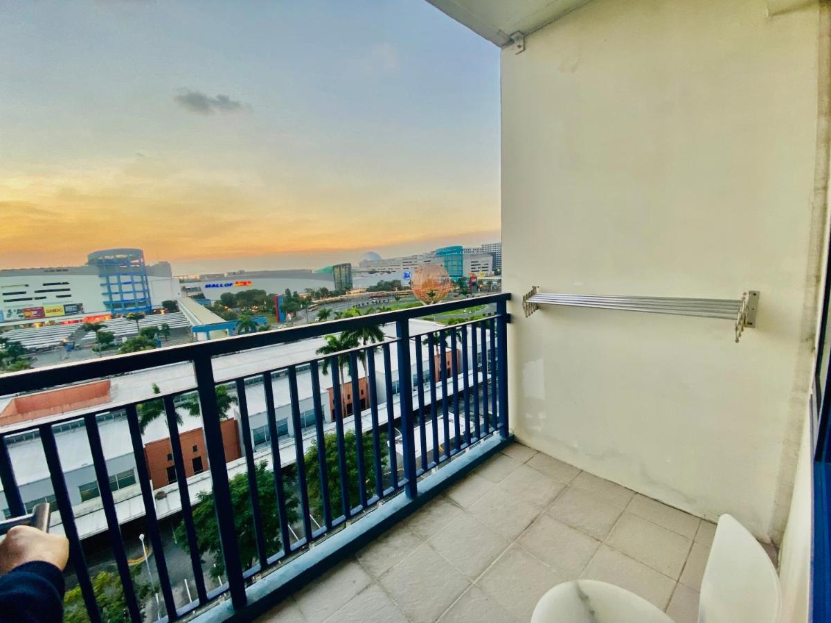 باساي Azenith Staycation At Sea Residences Moa المظهر الخارجي الصورة