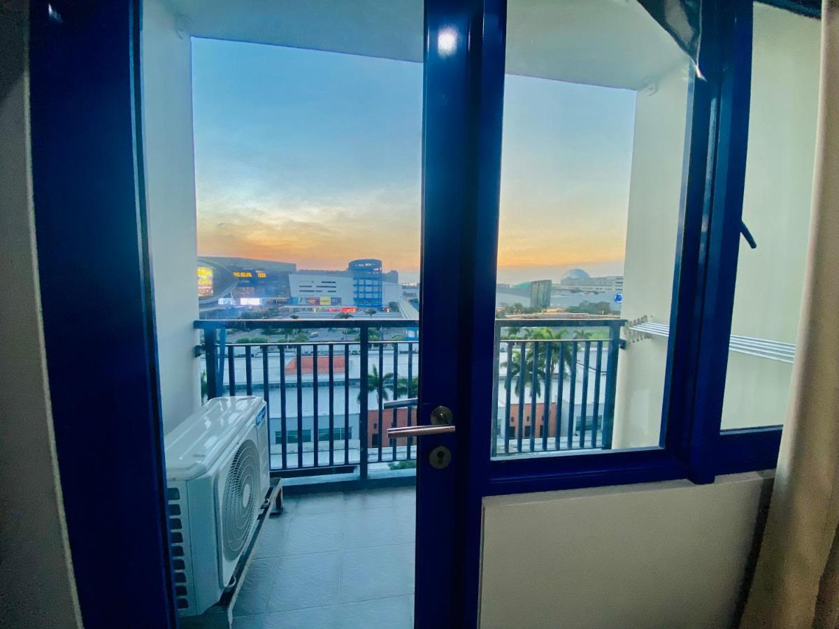 باساي Azenith Staycation At Sea Residences Moa المظهر الخارجي الصورة