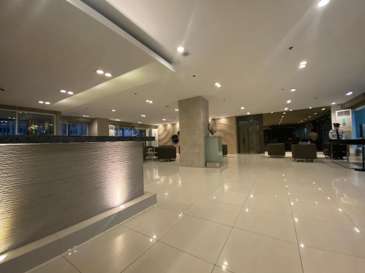 باساي Azenith Staycation At Sea Residences Moa المظهر الخارجي الصورة