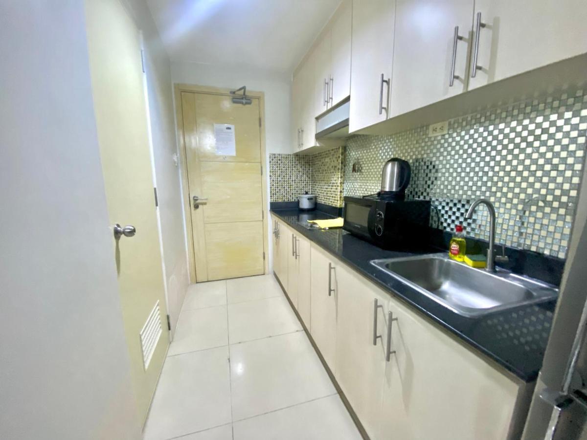 باساي Azenith Staycation At Sea Residences Moa المظهر الخارجي الصورة