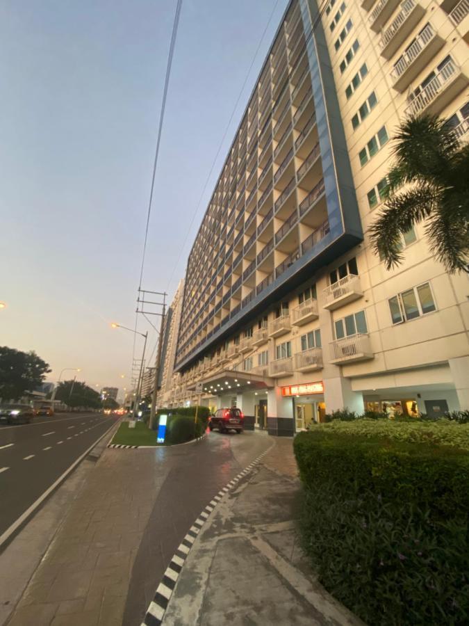 باساي Azenith Staycation At Sea Residences Moa المظهر الخارجي الصورة