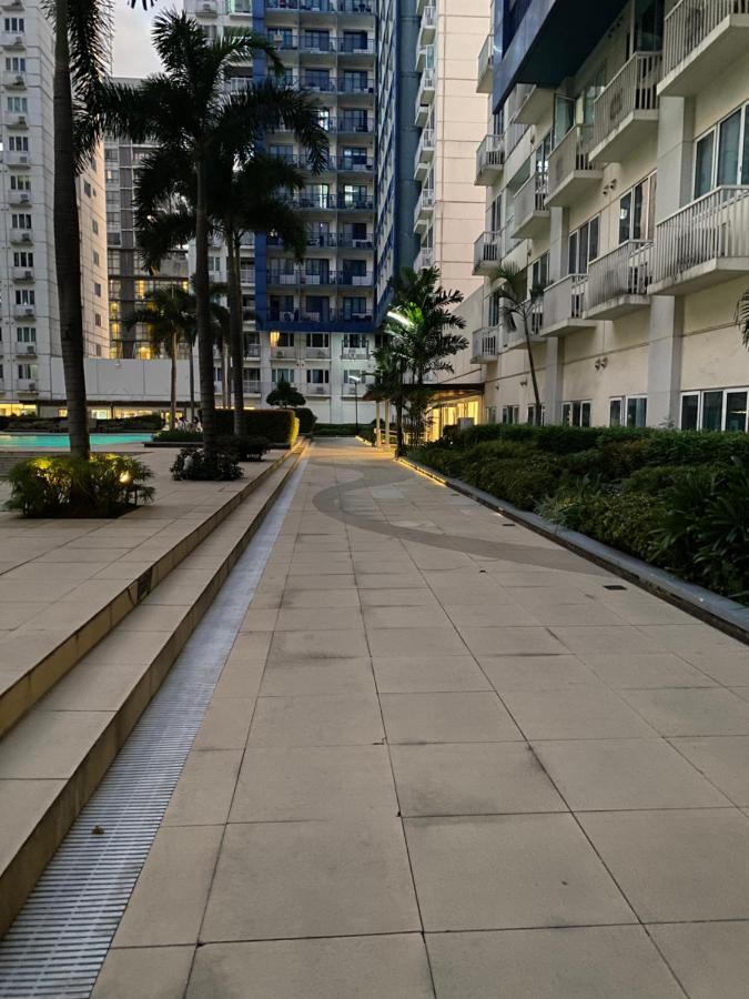باساي Azenith Staycation At Sea Residences Moa المظهر الخارجي الصورة